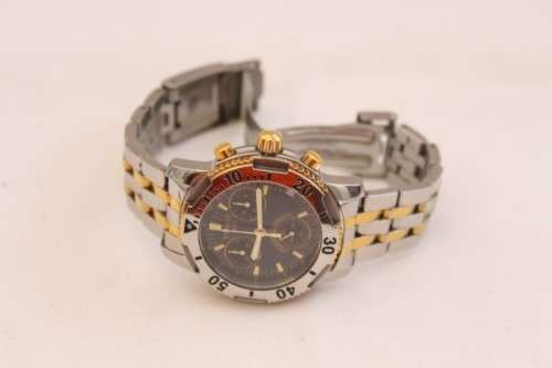 A superb Tissot PRS200 stainless steel and gold plated gents sports watch w/h Sapphire crystal glass