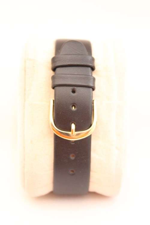 An awesome vintage classic Citizen gold plated gents quartz dress watch with a date window