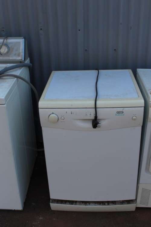 A "Job Lot" of appliances incl Speed Queen, Electrolux and Defy for service or spares/ parts.
