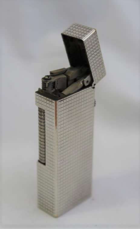 A stunning vintage (c1960's) silver plated Dunhill Rollagas lighter in complete working condition