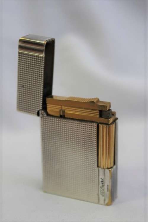 An ultra rare French made S.T. DuPont "Gatsby" Linge 2, Plaque Argent G. silver plated lighter