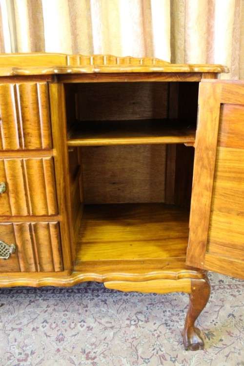 A fabulous vintage ball & claw buffet/ side server with beautiful styled doors and three drawers