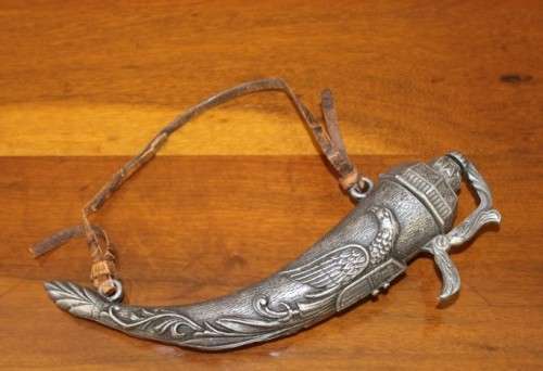 A fantastic ornate vintage metal powder horn. Awesome display piece-Lifespace Sale