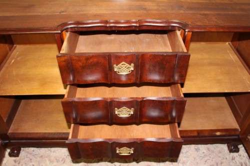 A fantastic vintage Imbuia ball & claw buffet/ side server w/ beautiful styled doors & three drawers