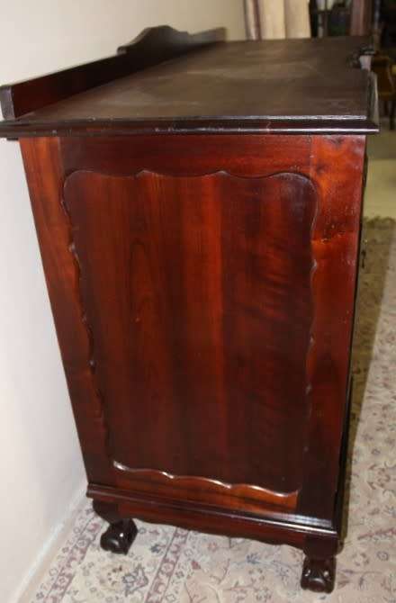 A fantastic vintage Imbuia ball & claw buffet/ side server w/ beautiful styled doors & three drawers