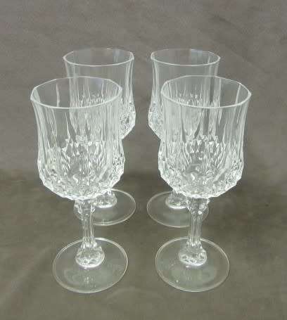 4 stunning vintage French "Cristal D'Arques" "Longchamp" lead cut crystal Red wine glasses