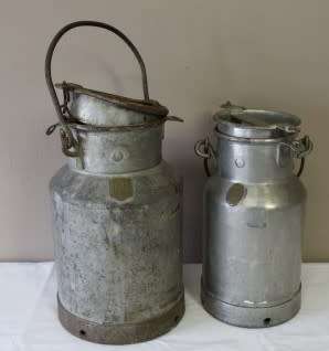 A pair of vintage metal cream/ milk canisters (2 gallon/5ltr) with loads of charm & character.