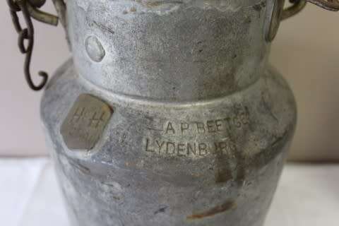 A pair of vintage metal cream/ milk canisters (2 gallon/5ltr) with loads of charm & character.
