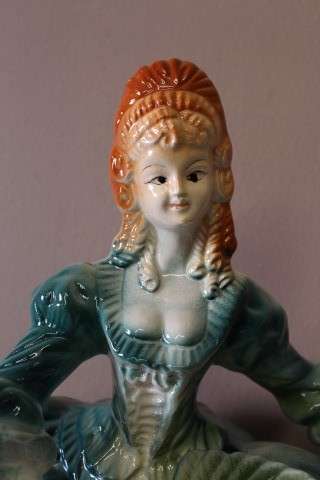 A magnificent large pair of Victorian figurines of a lady and man, exquisite display pieces!!!