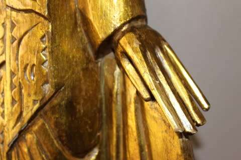 A magnificent pair of gold resin mold Thai temple statues. Amazing display pieces in all rooms! WOW!