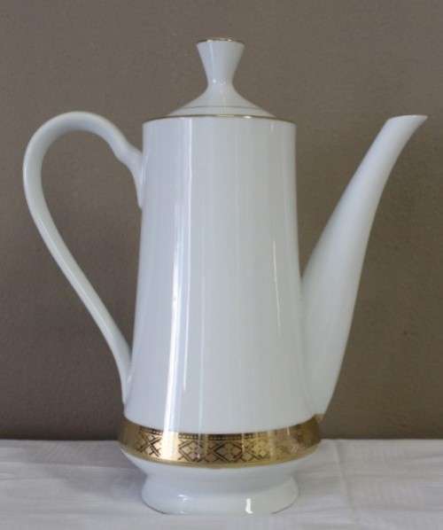 A superb "Presedential" collection fine bone china coffee set including pot and eight trio's.