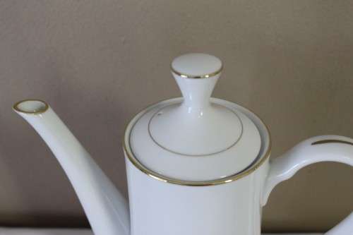 A superb "Presedential" collection fine bone china coffee set including pot and eight trio's.
