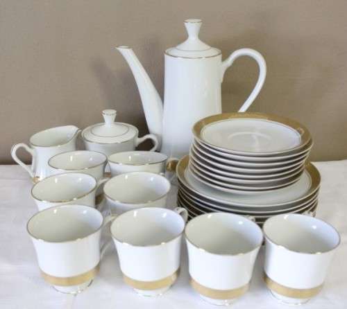 A superb "Presedential" collection fine bone china coffee set including pot and eight trio's.