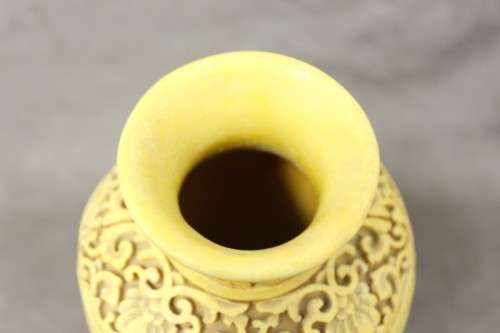 A beautiful vintage carved Cinnabar vase with a dragon theme. Perfect as a feature vase!!