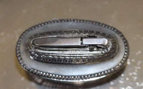 A spectacular vintage (1949) silver plated Ronson 'Queen Anne' table lighter, made in England.