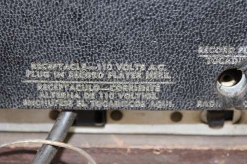 An awesome vintage American made for The Gramophone co valve radio in perfect working order