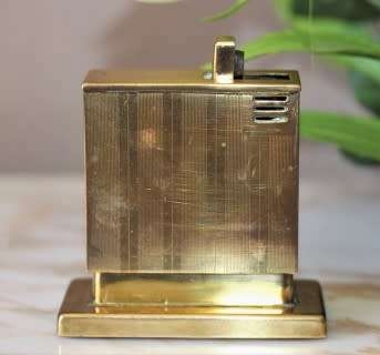 A beautiful, vintage (1950) gold plated, West German, Augusta Patent 'light-o-matic' table lighter.