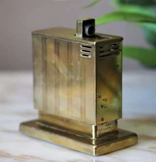 A beautiful, vintage (1950) gold plated, West German, Augusta Patent 'light-o-matic' table lighter.