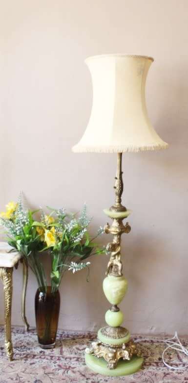 A fabulous vintage brass & green marble floor standing lamp w/ a beautiful Victorian style shade.