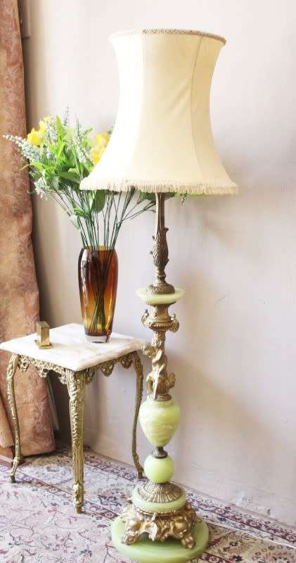 A fabulous vintage brass & green marble floor standing lamp w/ a beautiful Victorian style shade.