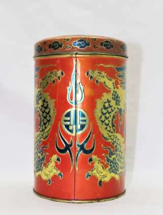 A very attractive vintage Chinese authentic red dragon tea tin. Lifespace Sale
