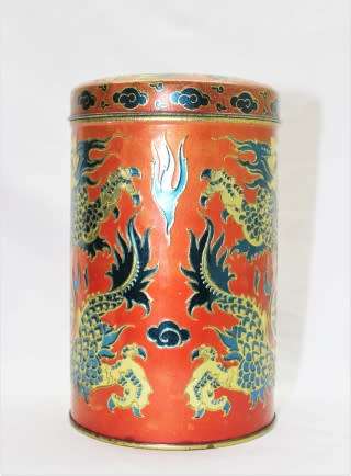 A very attractive vintage Chinese authentic red dragon tea tin. Lifespace Sale
