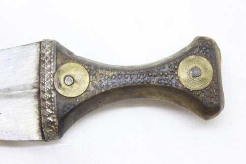 An amazing (34cm) antique authentic Middle Eastern Yemeni Jimbaya dagger with a sheath. Awesome!!!