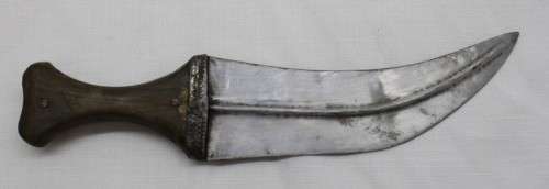 An amazing (34cm) antique authentic Middle Eastern Yemeni Jimbaya dagger with a sheath. Awesome!!!