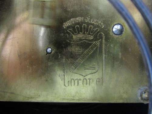 A gorgeous British made "American Swiss" Cape Town wind up chiming mantle clock in working condition