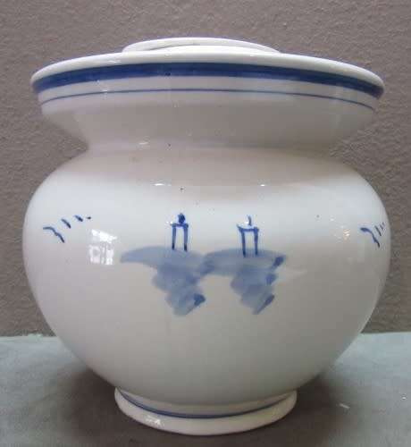 A gorgeous lidded porcelain jar with detailed paintings and patterns. Display piece. Lifespace Sale