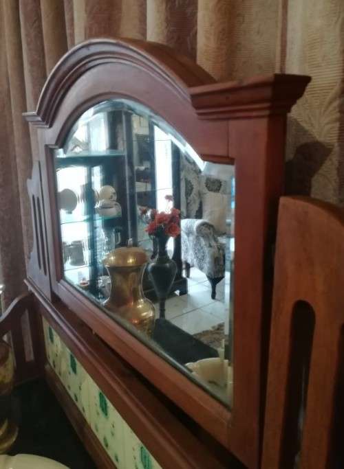 A wonderful vintage solid Oak single door wash stand with a black marble top on castors - stunning!!