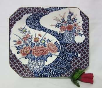 A stunning large rectangular hand painted Japanese "Imari" decorative porcelain wall plate.