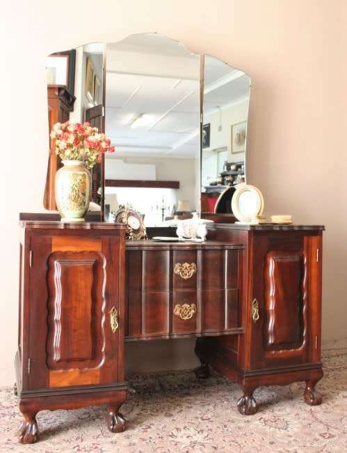 A vintage solid Imbuia ball & claw dressing table w 2 drawers, mirror & brass handles-Lifespace Sale