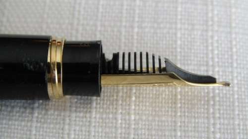 An exquisite German made Montblanc "Wolfgang Amadeus Mozart" fountain pen in its presentation box!