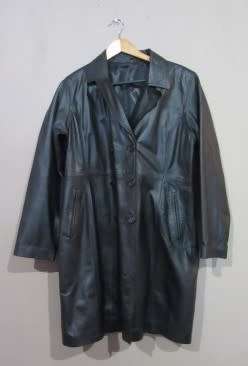 A good quality gent's XL sized 'Nappa' leather jacket, in great condition. Lifespace Sale