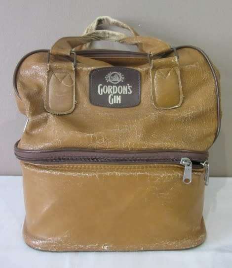An awesome set of four South African "Henselite" bowling balls in a carry bag,size 4.
