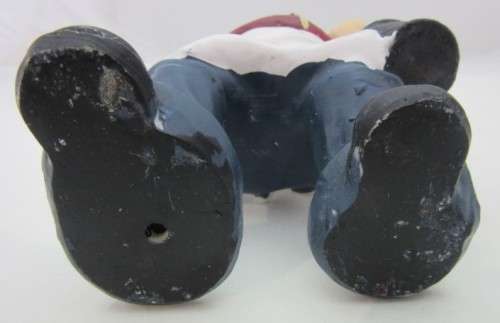 A magnificent hand crafted resin mold, hand painted chef statue with a bucket. Lifespace Sale