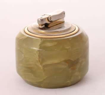 A gorgeous vintage (1960s) Colibri Onyx marble table lighter.
