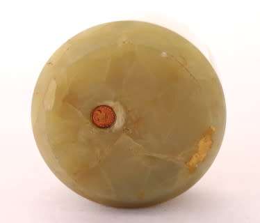 A gorgeous vintage (1960s) Colibri Onyx marble table lighter.