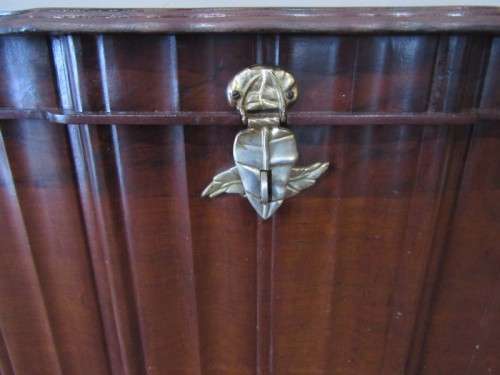 A stunning large solidly built "Kenbow" Imbuia trousseau kist with brass embellishments. Gorgeous!!!