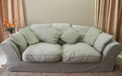 A fabulous quality "oversized" Coricraft 2.53m sofa couch w/ removable covers & comfortable cushions