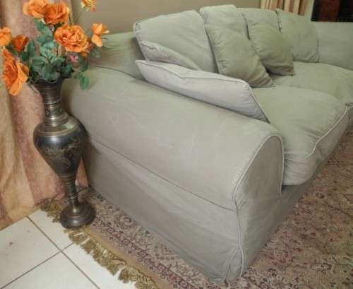 A fabulous quality "oversized" Coricraft 2.53m sofa couch w/ removable covers & comfortable cushions