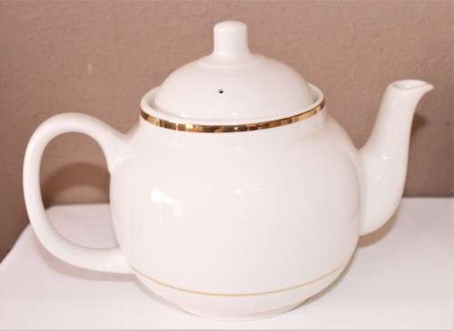 STUNNING tea set including 16 duos, tea pot, milk jug & sugar pot-Lifespace Sale