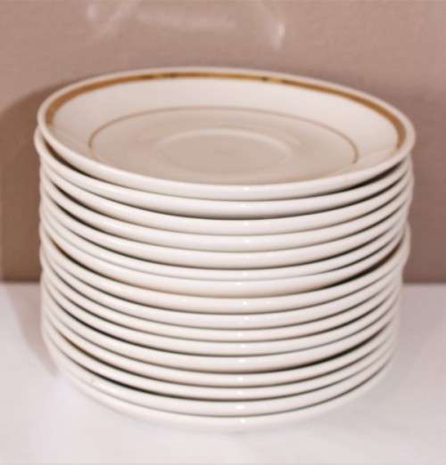 STUNNING tea set including 16 duos, tea pot, milk jug & sugar pot-Lifespace Sale