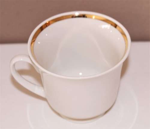 STUNNING tea set including 16 duos, tea pot, milk jug & sugar pot-Lifespace Sale