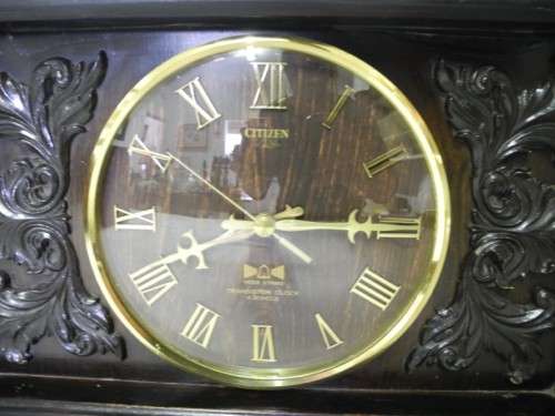 BARGAIN CLOCKS!!A Citizen transistor battery operated mantle clock. Lifespace Sale
