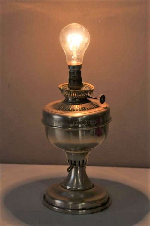 A stunning Camerco (Germany) brass table lamp - very stylish-Lifespace Sale