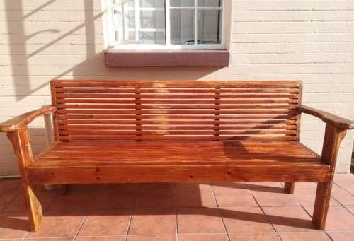 A fantastic well-made, sturdy vintage wood bench - perfect  in a lapa/ patio!Xmas sale
