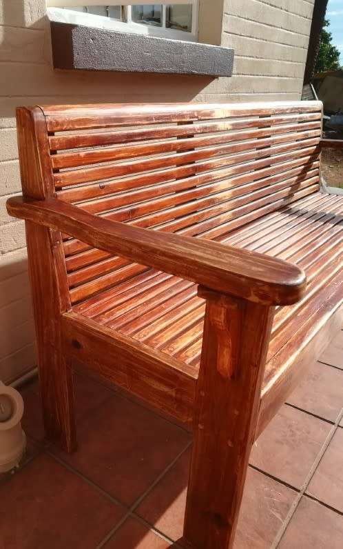 A fantastic well-made, sturdy vintage wood bench - perfect  in a lapa/ patio!Xmas sale