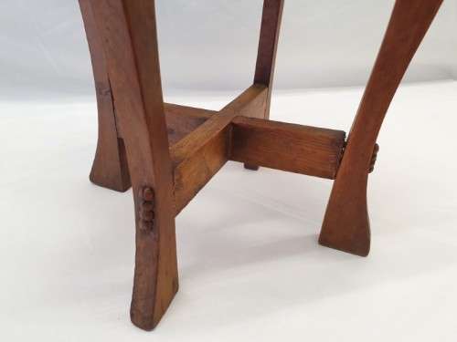 A lovely vintage solid teak small side table-Xmas sale!